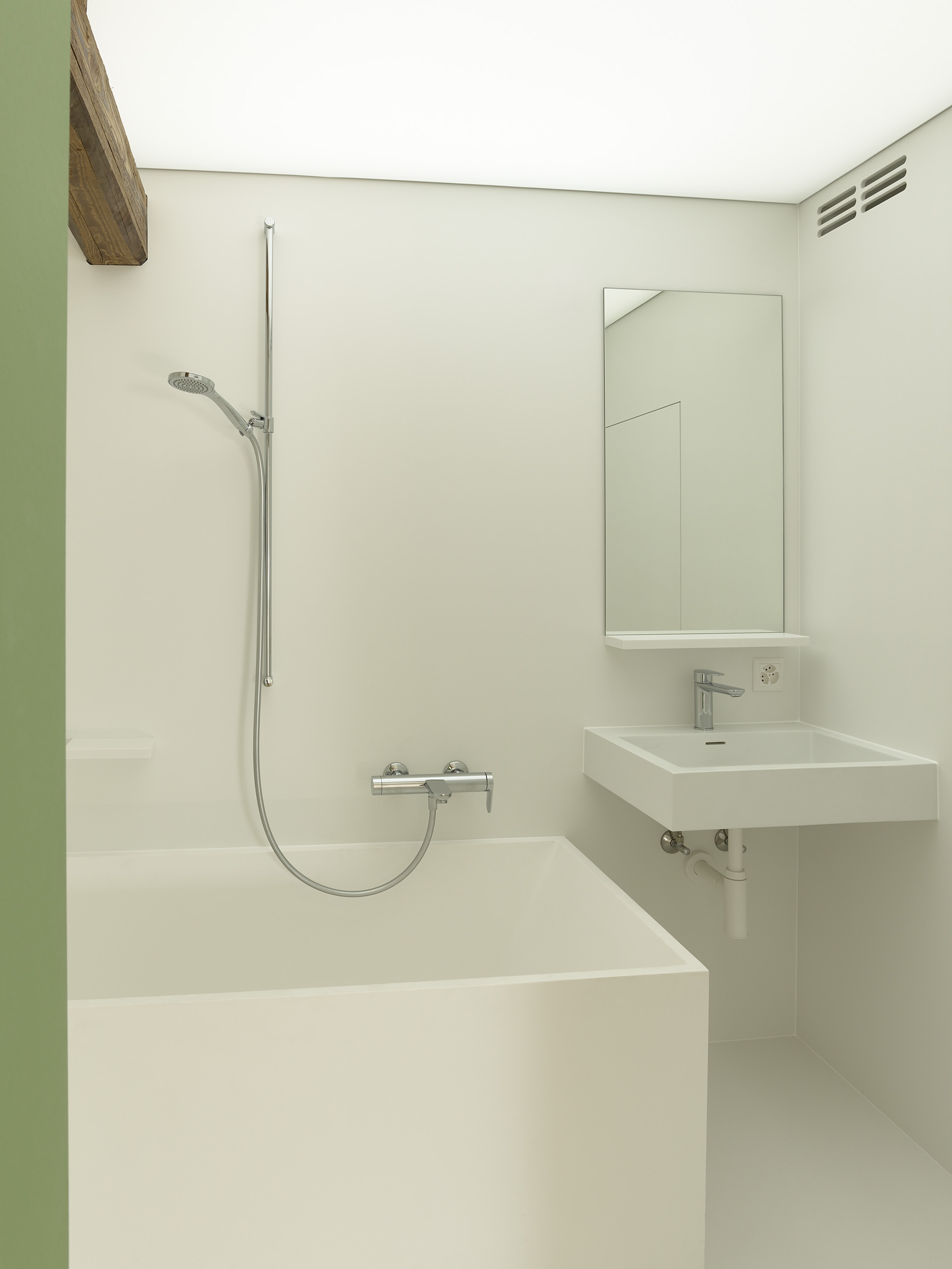 Dachausbau Klybeckstrasse, Basel